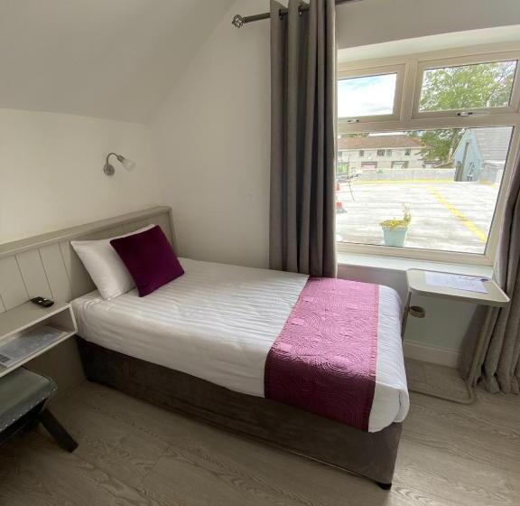 호텔 The Town House