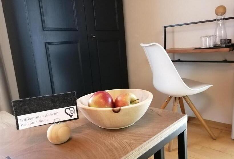 Huber   Das Tiroler B&b