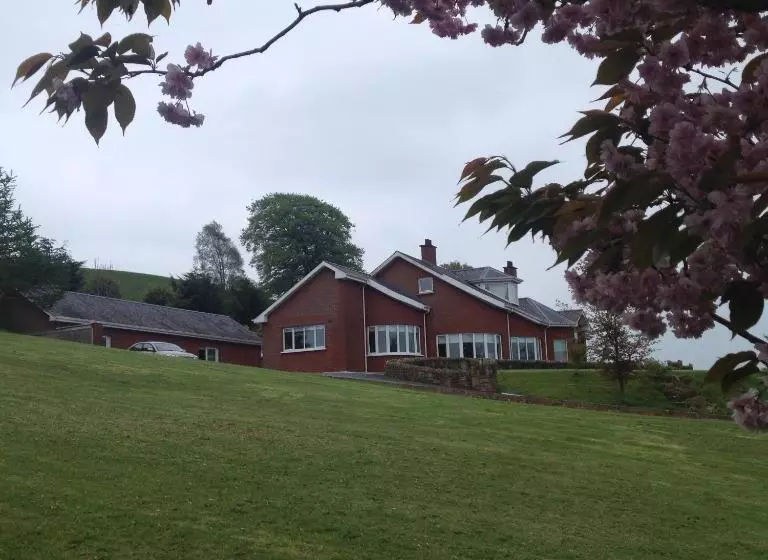 White Hill Country House B&b