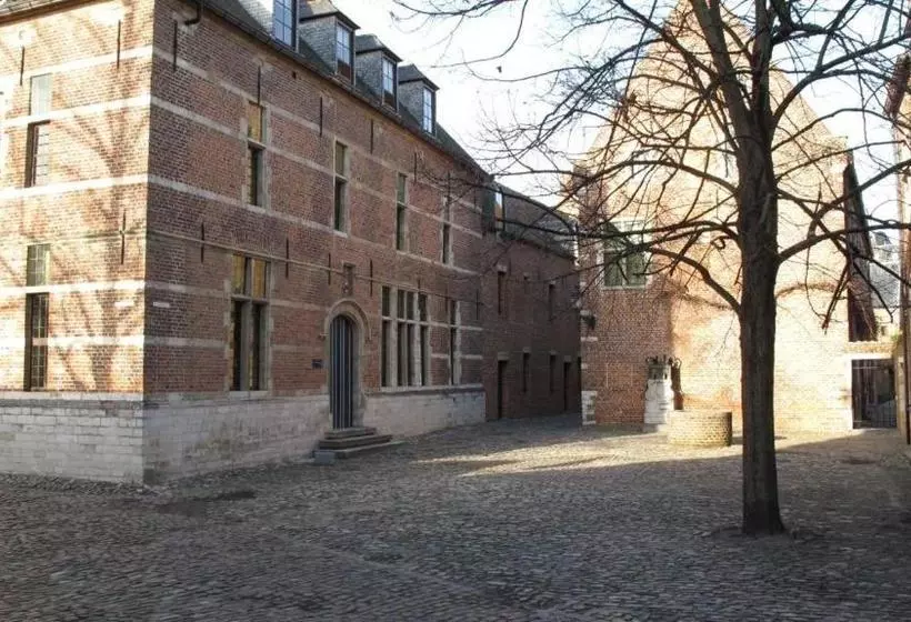 تختخواب و صبحانه Guesthouse Begijnhof