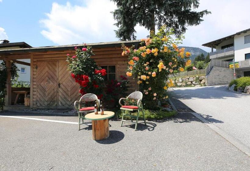 تختخواب و صبحانه Landhaus Elfi