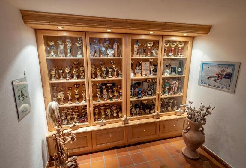 تختخواب و صبحانه Landhaus Elfi