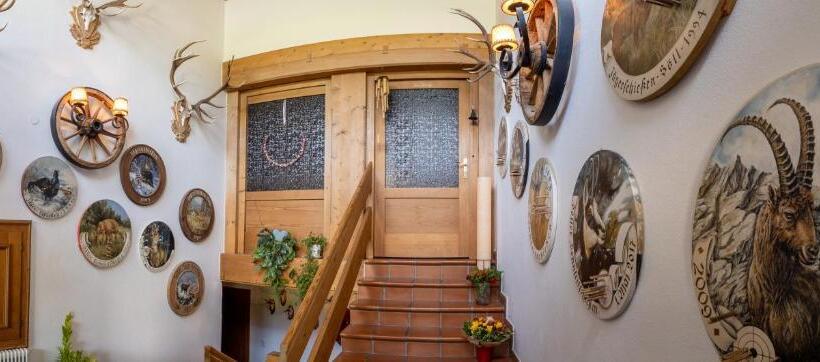 تختخواب و صبحانه Landhaus Elfi