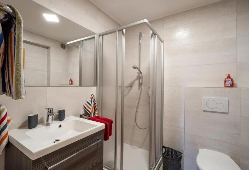 تختخواب و صبحانه Landhaus Elfi