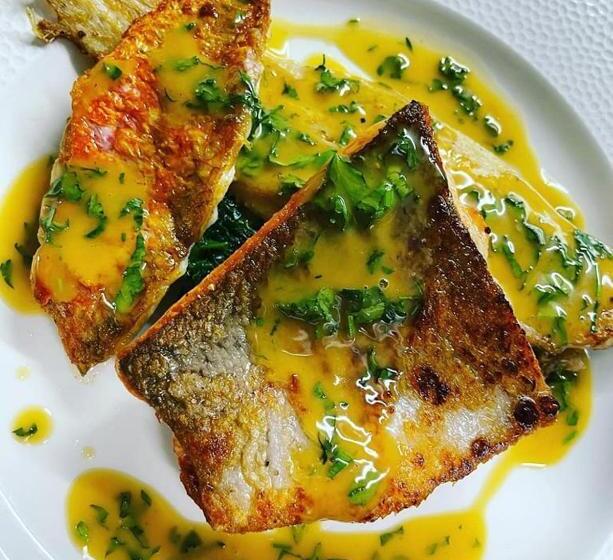 민박 The Baytree Restaurant & Guesthouse