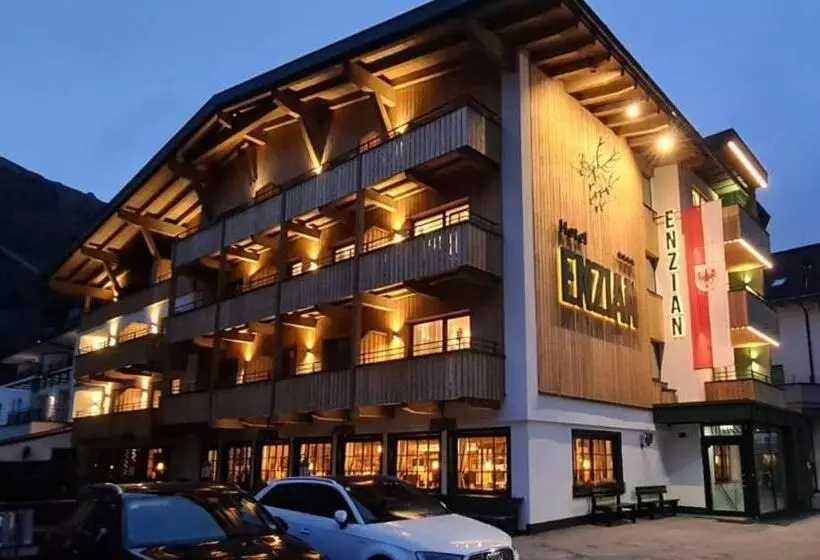 Enzian & Apartmenthotel Johannes