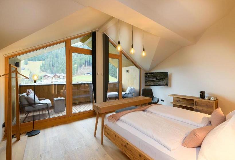 בית מלון כפרי Bergzeit