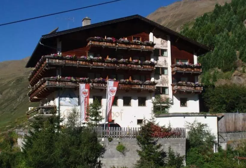 Hotelli Gasthof Geierwallihof