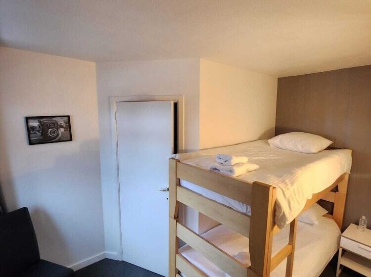 酒店 Hôtel Francorchamps Pitlane Lodge