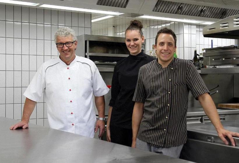 בית מלון כפרי Krone Langenegg