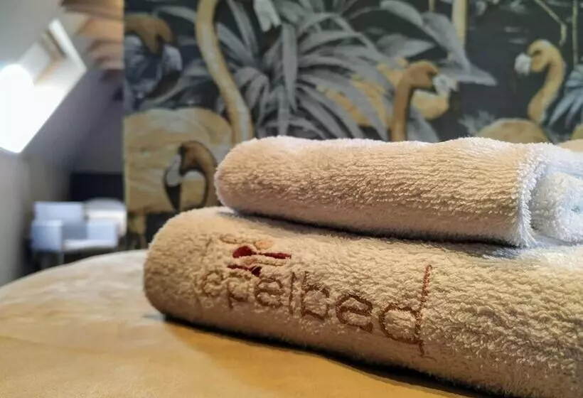 Hotelli Lepelbed