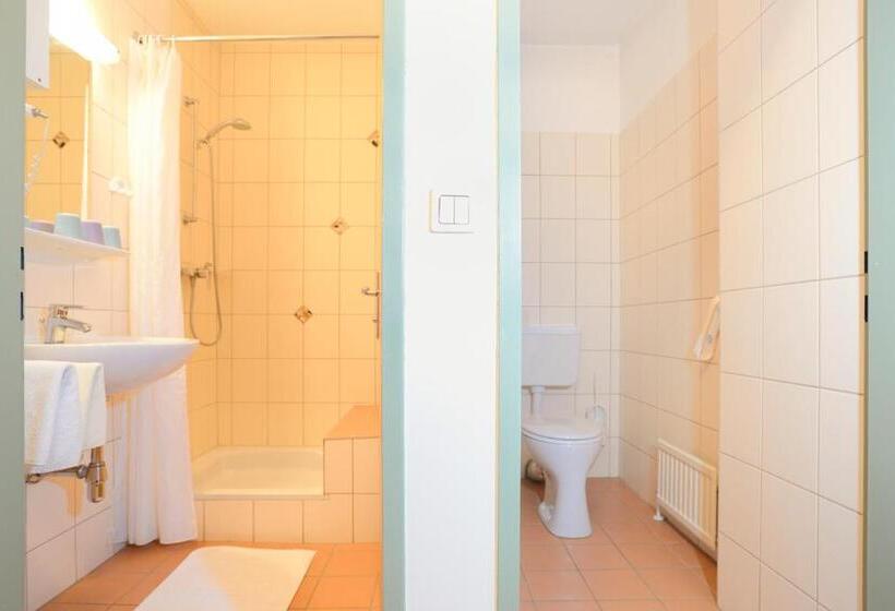 בית מלון כפרי Mönichwalderhof