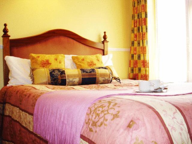 호텔 Monaghans Harbour