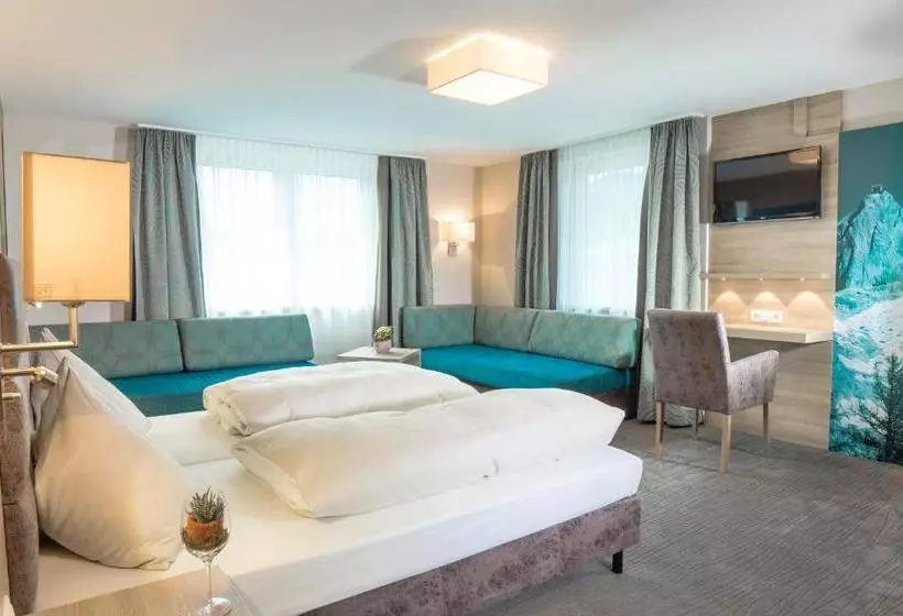 Hotel Neue Post