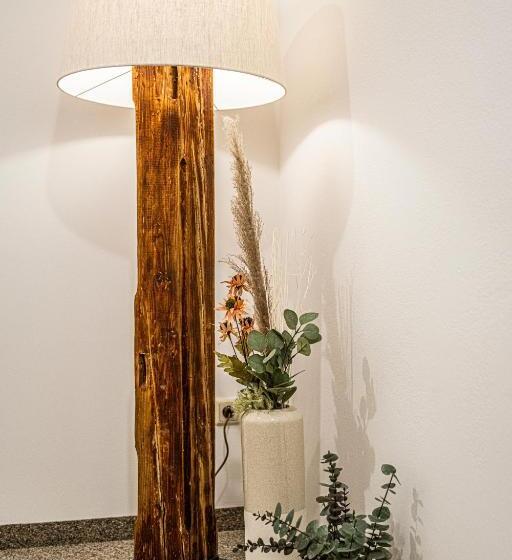 בית מלון כפרי Restaurant Burgblick