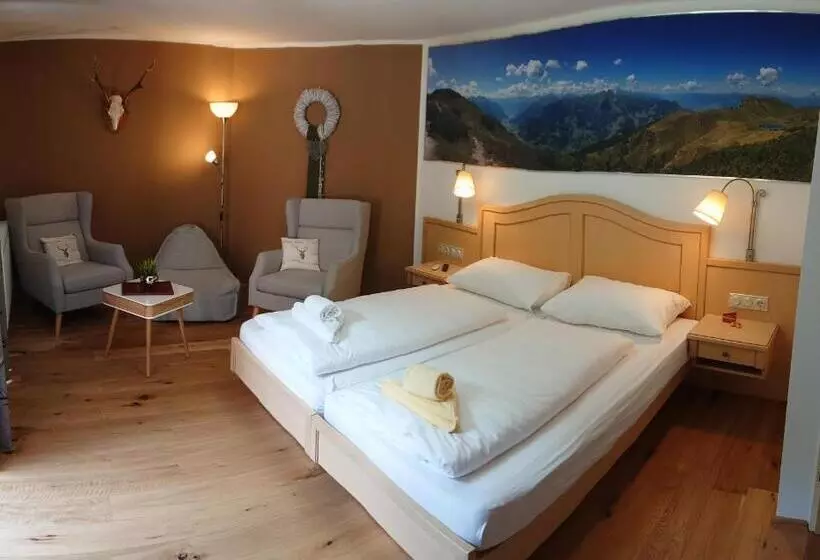 Hotelli Restaurant Burgblick