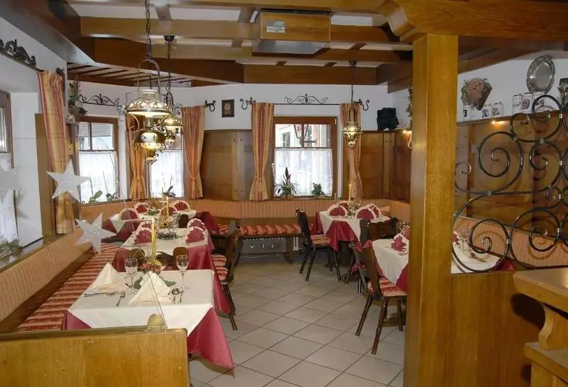 Hotelli Restaurant Burgblick