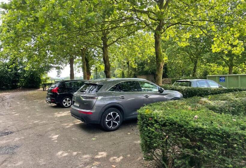 Travel Hotel Kruisem