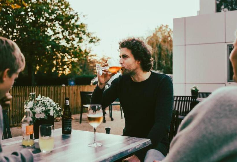 Travel Hotel Kruisem