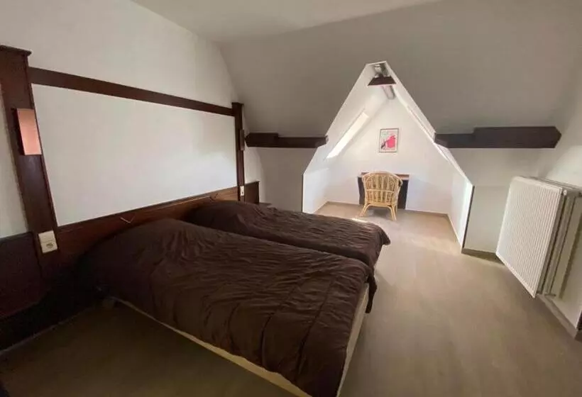 هتل Vakantiecentrum Zeelinde