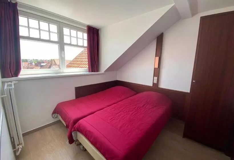 هتل Vakantiecentrum Zeelinde
