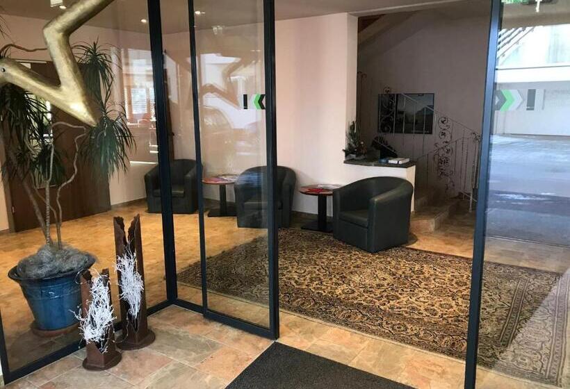 בית מלון כפרי Waldcafe