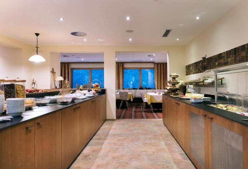 בית מלון כפרי Waldcafe