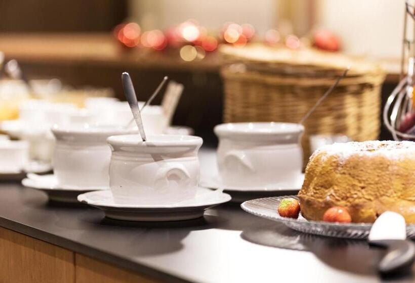 בית מלון כפרי Waldcafe