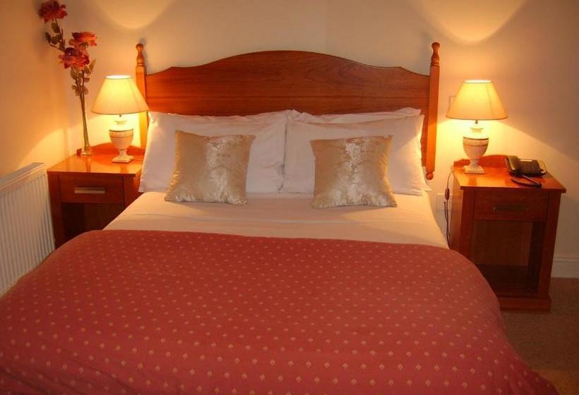 צימר Tudor House Guest House