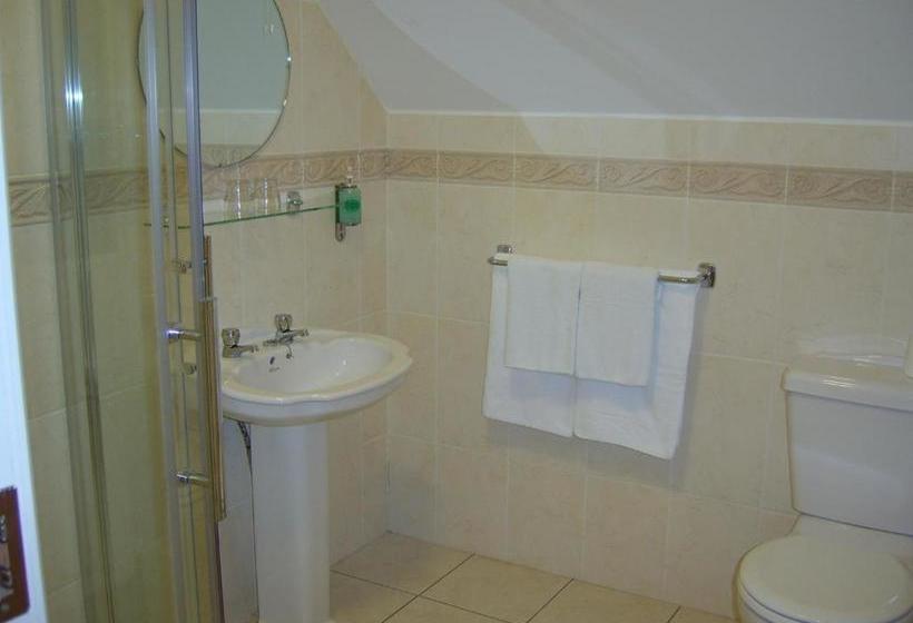 צימר Tudor House Guest House