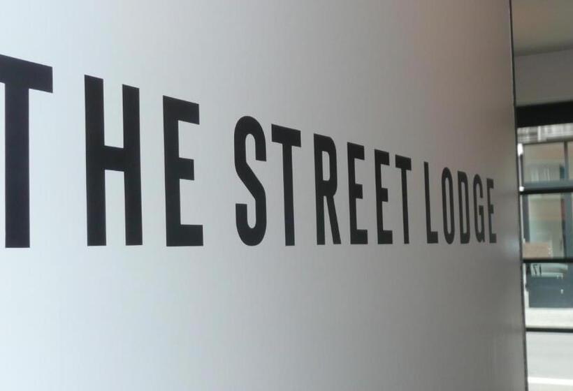 B&b The Street Lodge