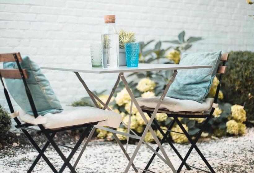 B&b The Street Lodge