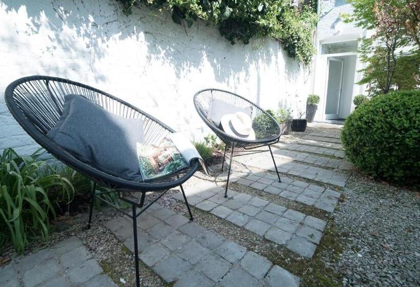 B&b The Street Lodge