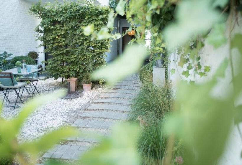 B&b The Street Lodge