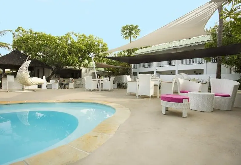 تختخواب و صبحانه Esprit Libre Restaurant And Guest House