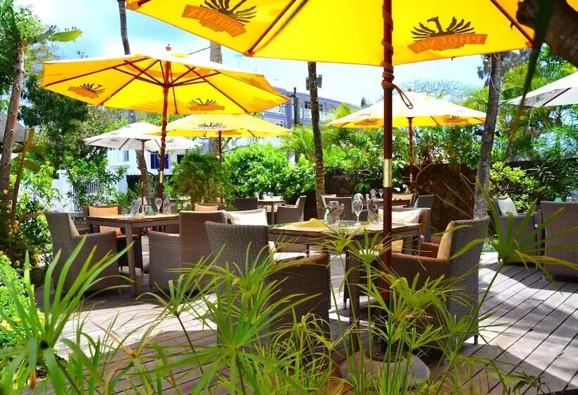 تختخواب و صبحانه Esprit Libre Restaurant And Guest House