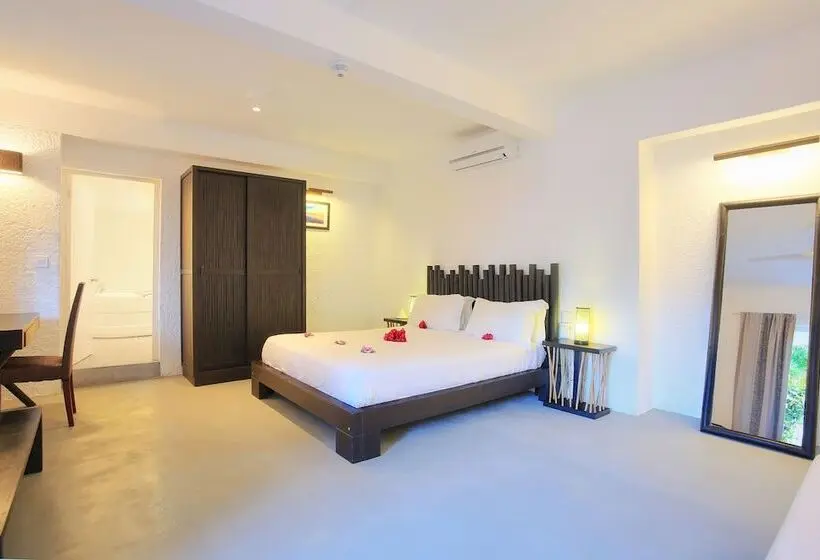 تختخواب و صبحانه Esprit Libre Restaurant And Guest House