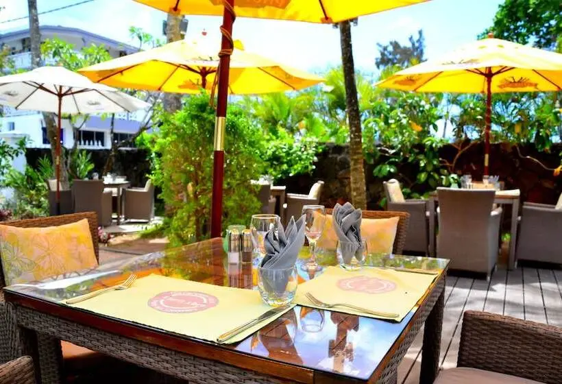 تختخواب و صبحانه Esprit Libre Restaurant And Guest House