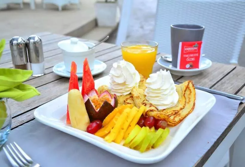 Aamiaismajoitus (B&B) Esprit Libre Restaurant And Guest House