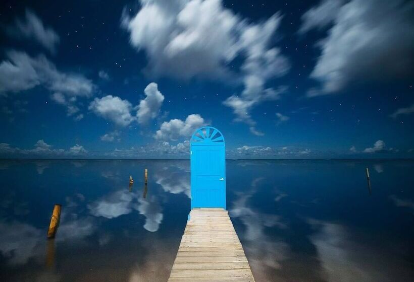 تختخواب و صبحانه Puerta Azul