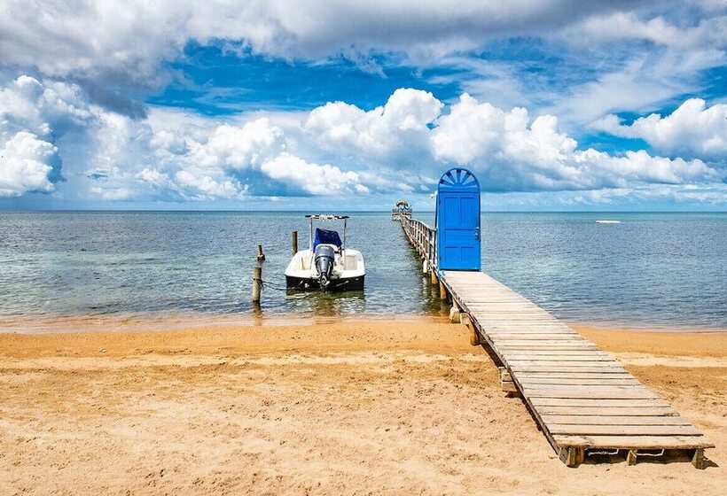 تختخواب و صبحانه Puerta Azul