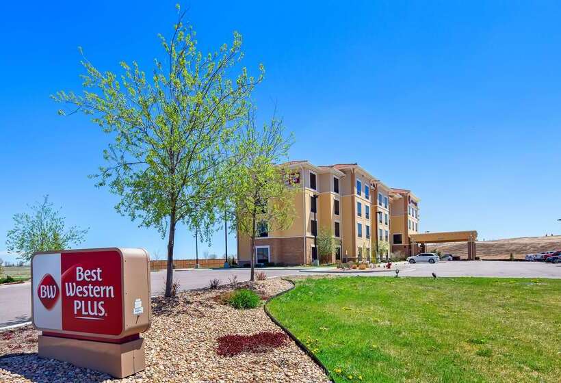 Best Western Plus Hudson Hotel & Suites