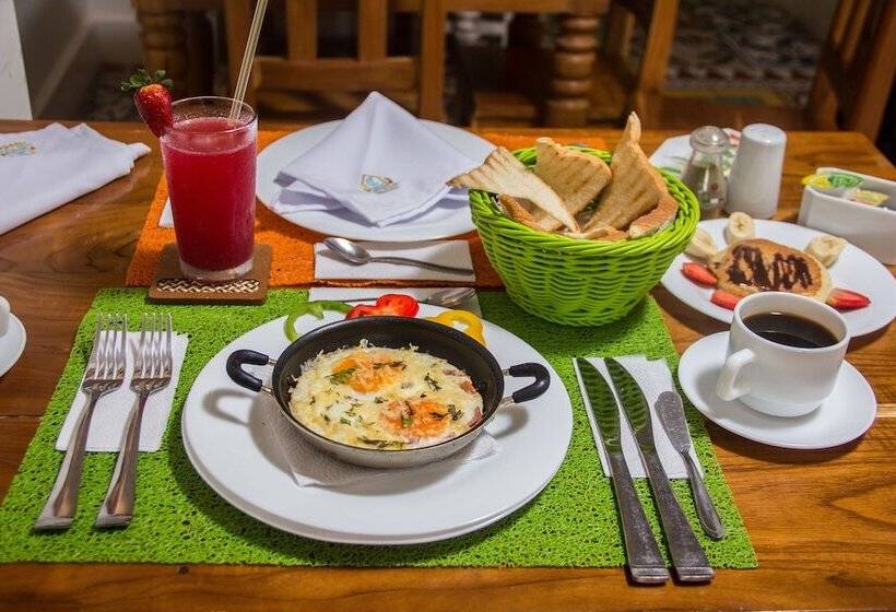 هتل Voilá Signature Casa Isabel