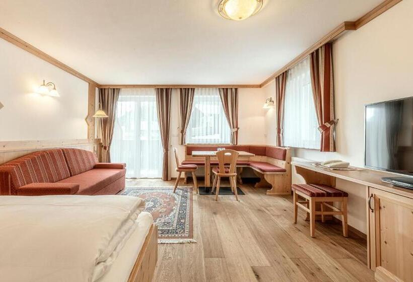 Отель Christeinerhof