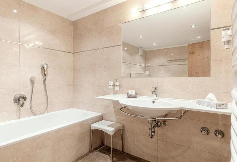 Отель Christeinerhof