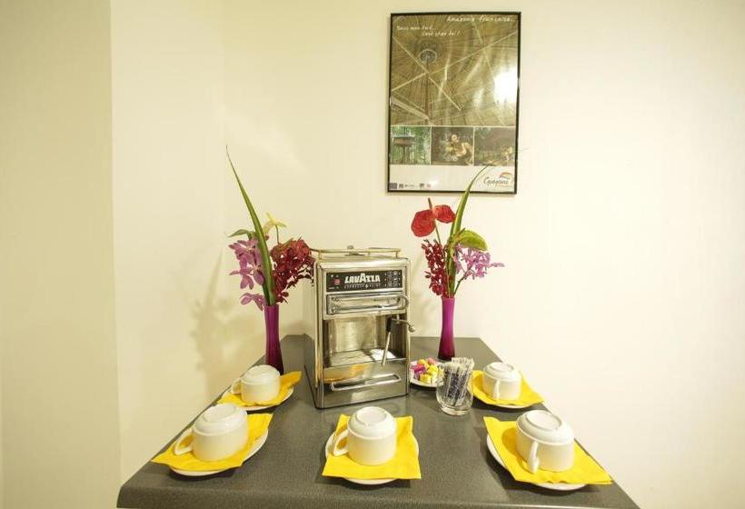 هتل Hôtel Amazonia Du Fleuve