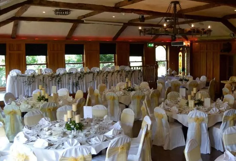 Hotel Raheen House