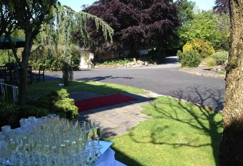 Hotel Raheen House