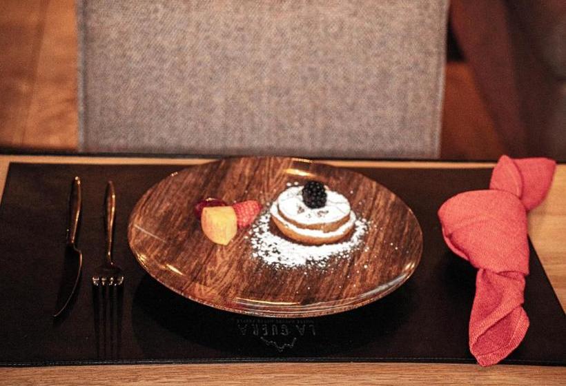 هتل Ter Duinen La Guera