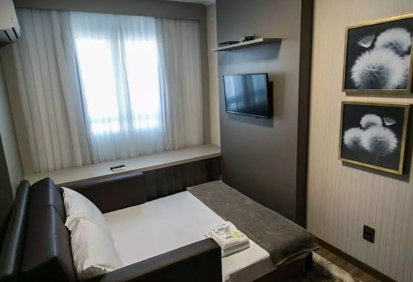 Tri Hotel Premium Criciúma